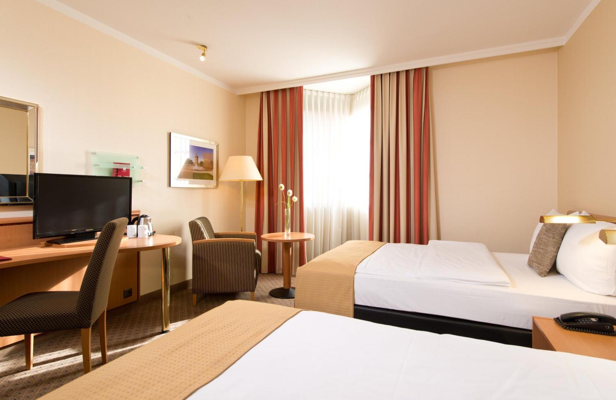 Leonardo Hotel Mannheim City Center Ngoại thất bức ảnh