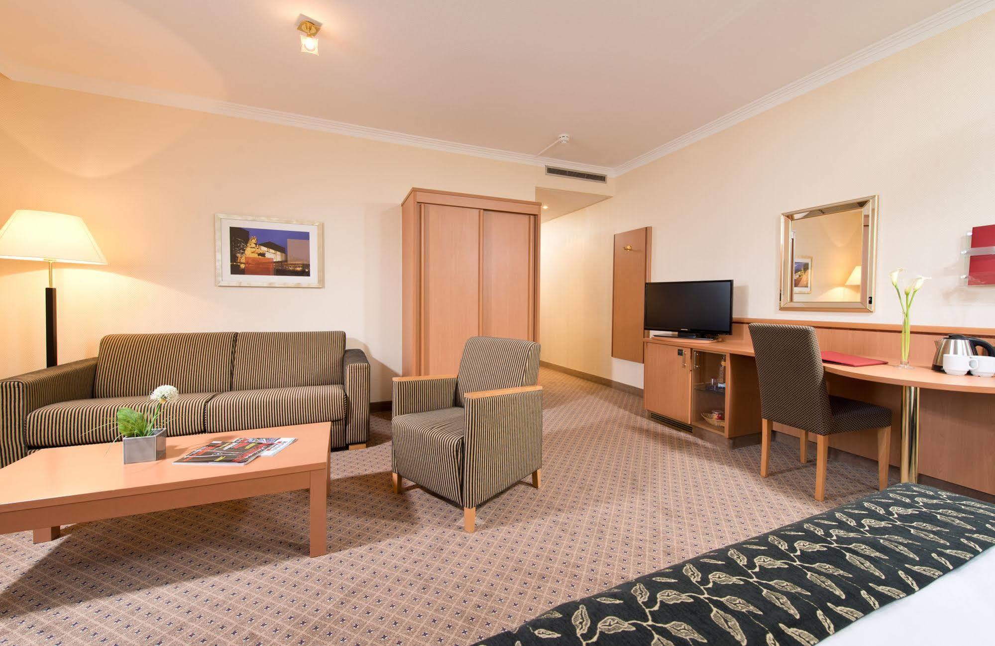 Leonardo Hotel Mannheim City Center Ngoại thất bức ảnh