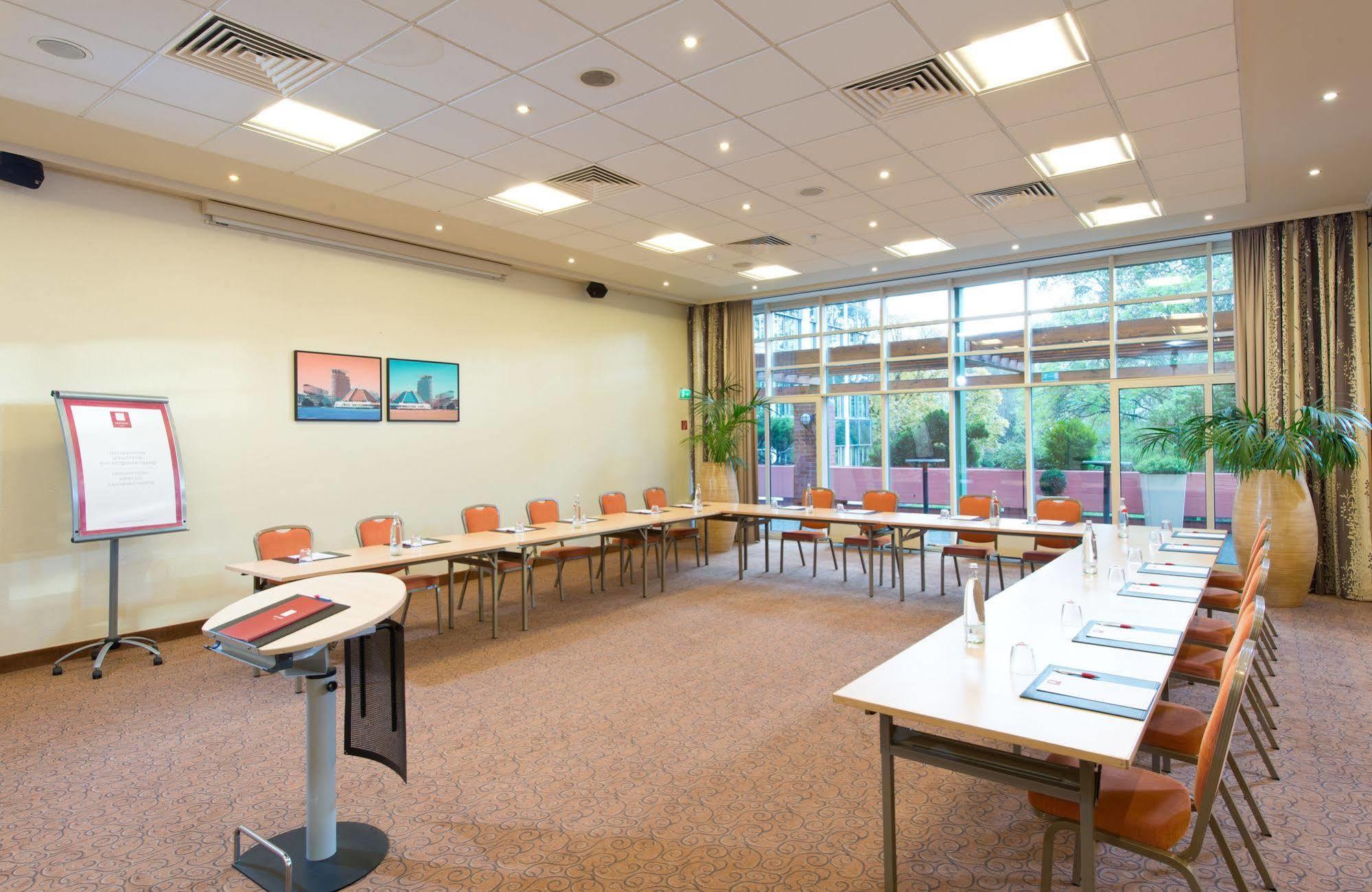 Leonardo Hotel Mannheim City Center Ngoại thất bức ảnh