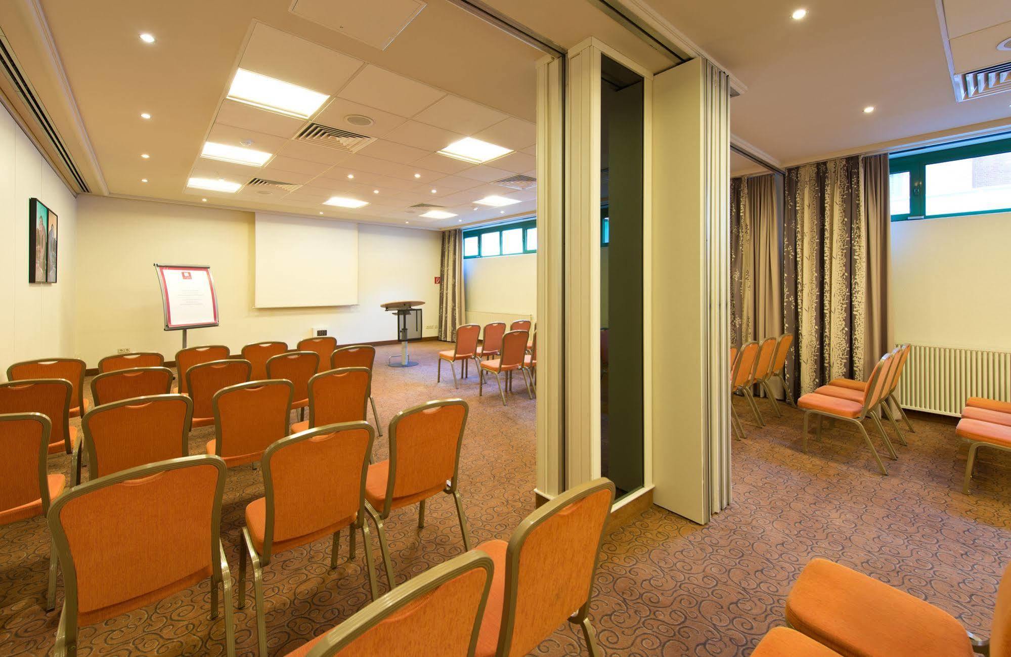 Leonardo Hotel Mannheim City Center Ngoại thất bức ảnh
