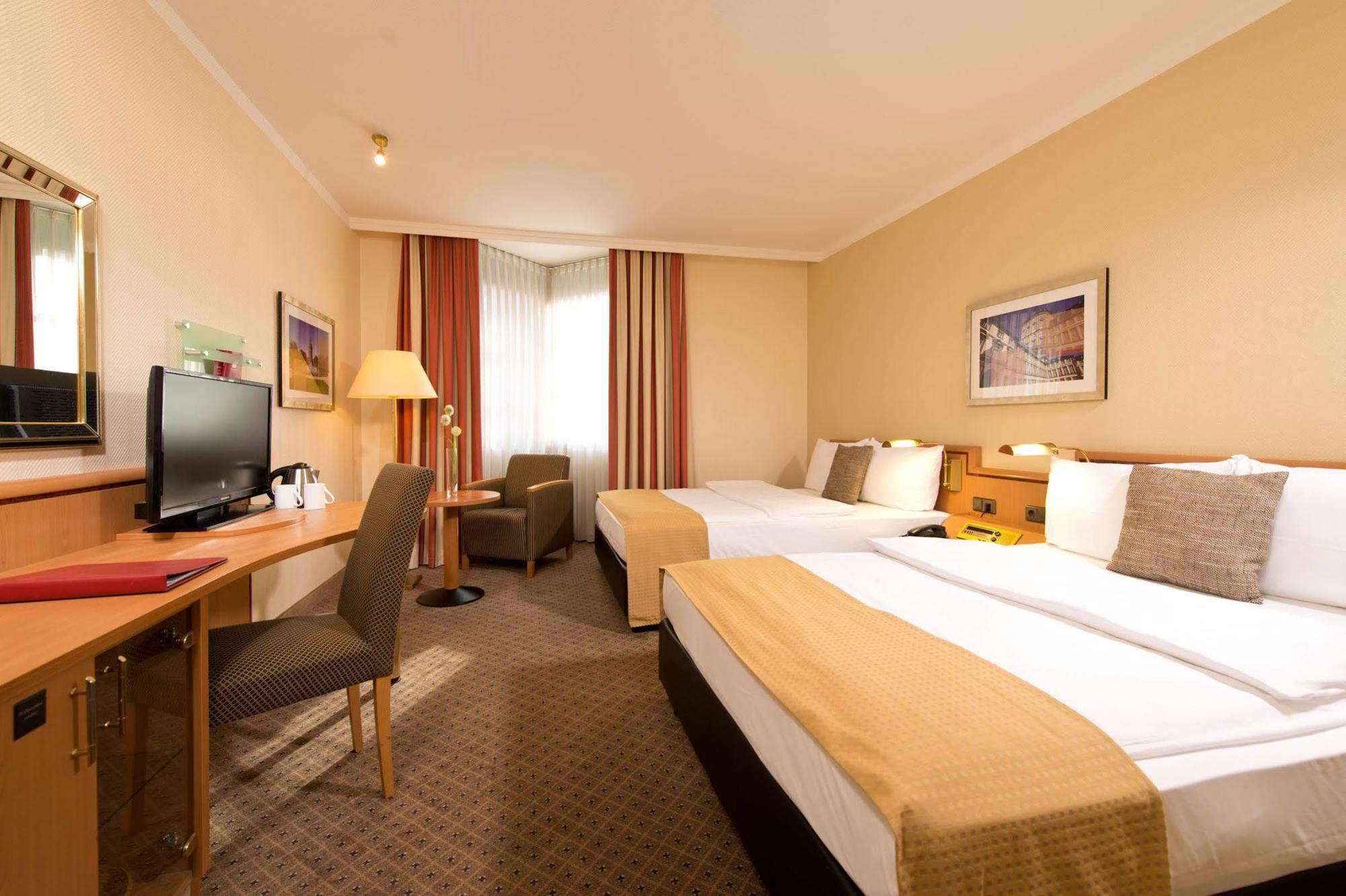 Leonardo Hotel Mannheim City Center Ngoại thất bức ảnh